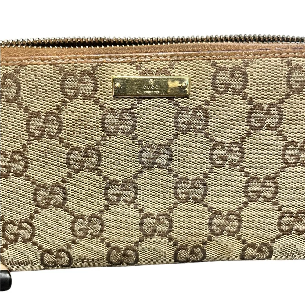 Authentic Gucci PROJECT Beige and Brown Monogram GG Zip Around Wallet - Picture 5 of 9
